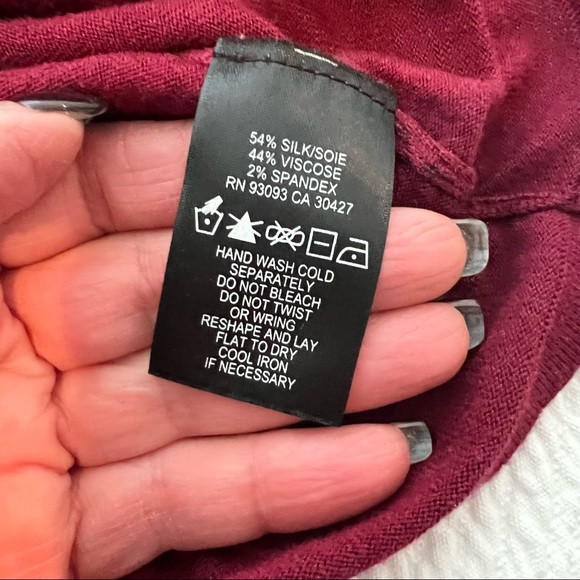 NIC+ZOE - Turtleneck Scrunched UpTop - Picture 11 of 11